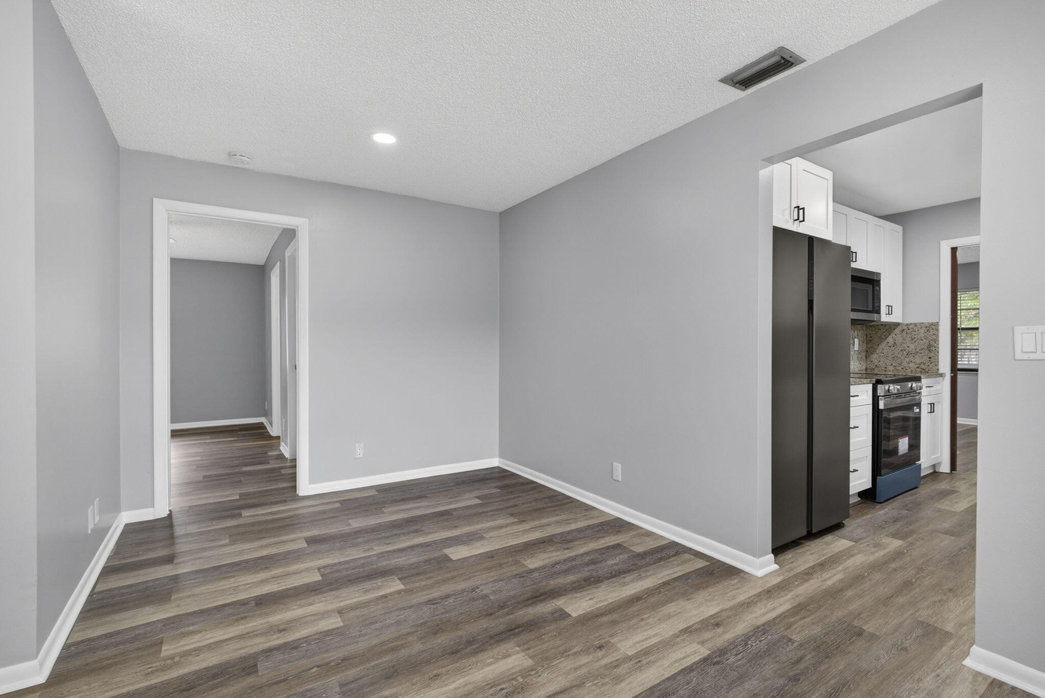 SUMMIT VILLAS CONDO - Residential