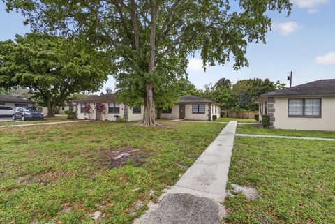 4726 Summit Boulevard West Palm Beach FL 33415