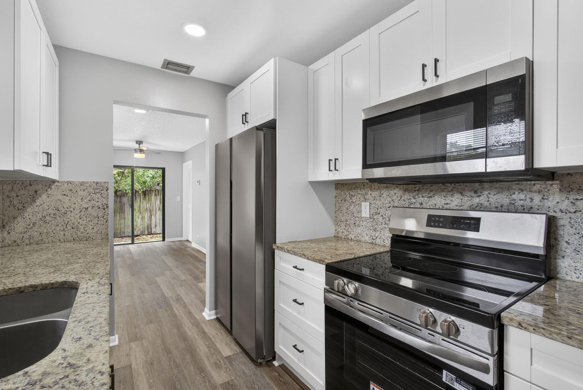 SUMMIT VILLAS CONDO - Residential