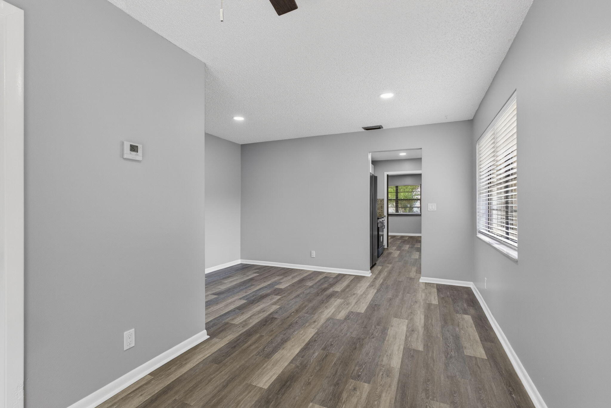 SUMMIT VILLAS CONDO - Residential