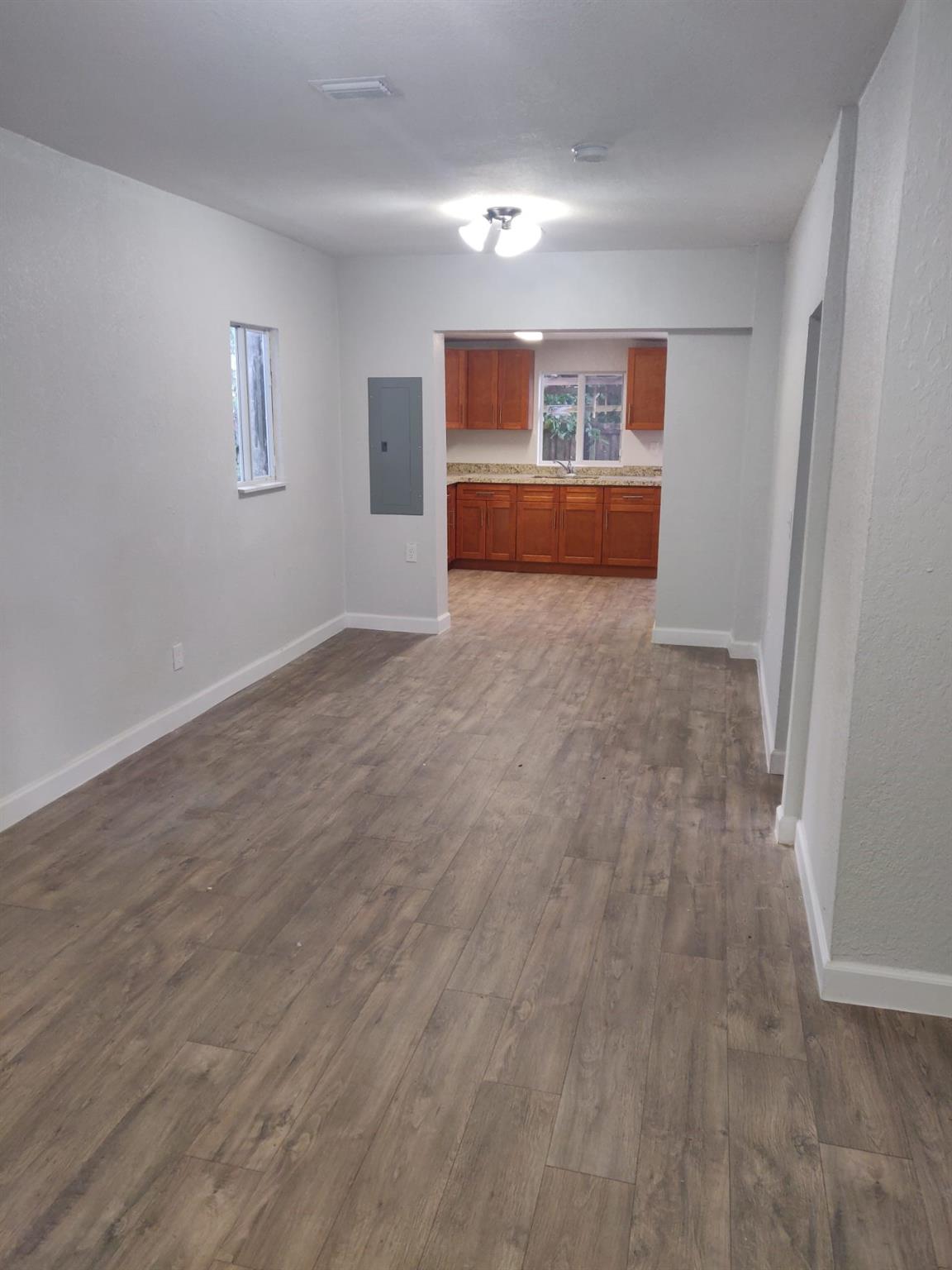 Dania Heights Ext 5-19 B - Residential Lease