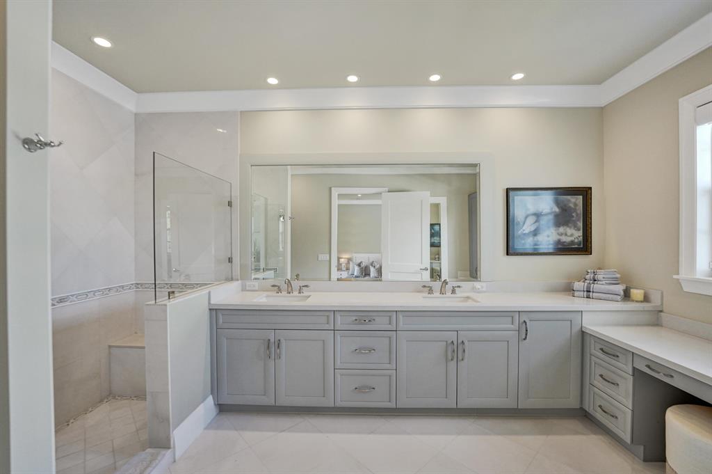 WINDSOR - Residential