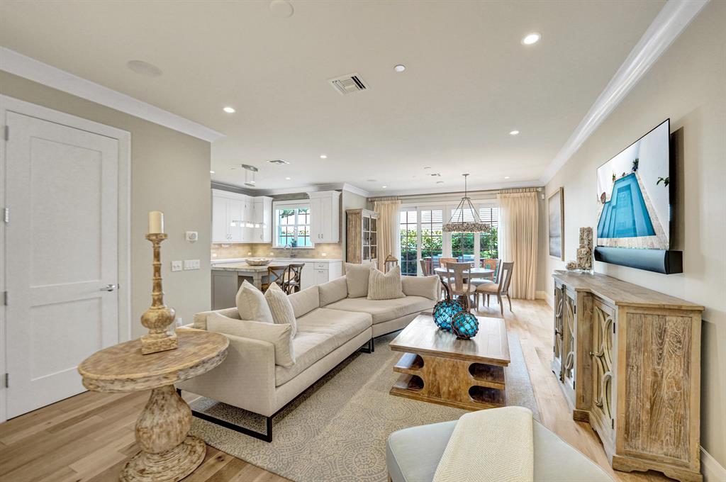 WINDSOR - Residential