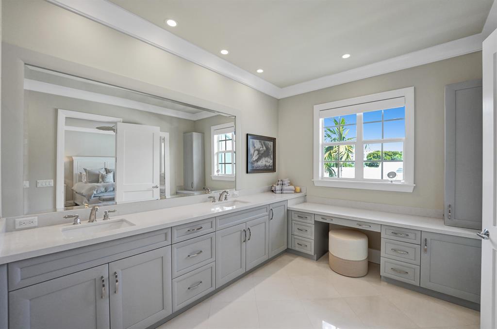 WINDSOR - Residential