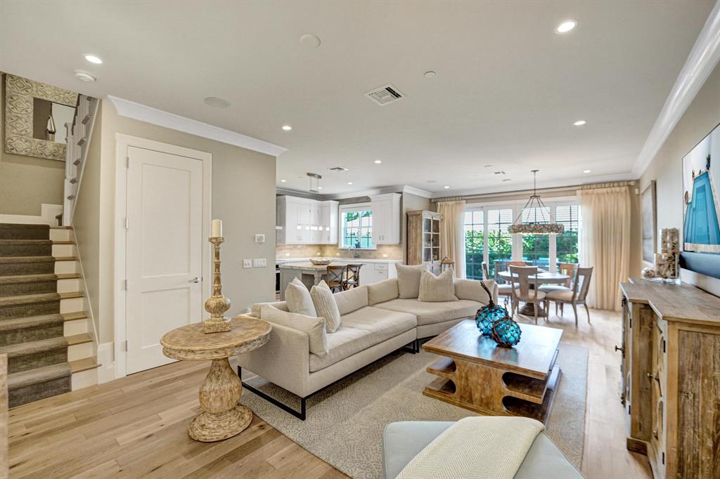 WINDSOR - Residential