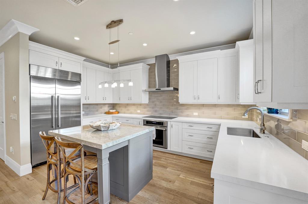 WINDSOR - Residential