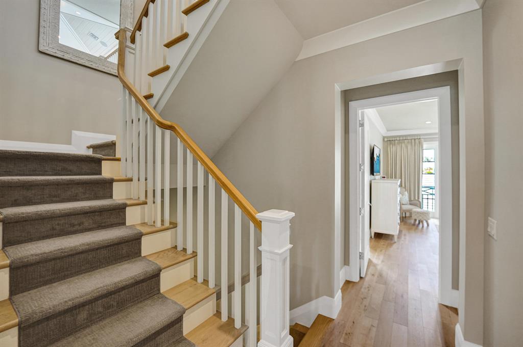 WINDSOR - Residential