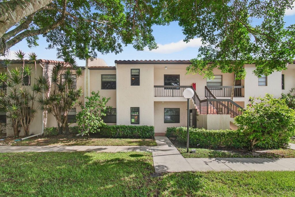 Photo of 21578 Juego Circle #26d, Boca Raton, FL 33433 (MLS # R11130275)
