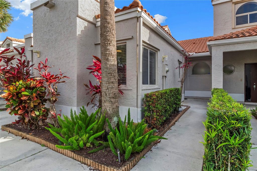 Photo of 10516 Lake Vista Circle, Boca Raton, FL 33498 (MLS # F10496249)