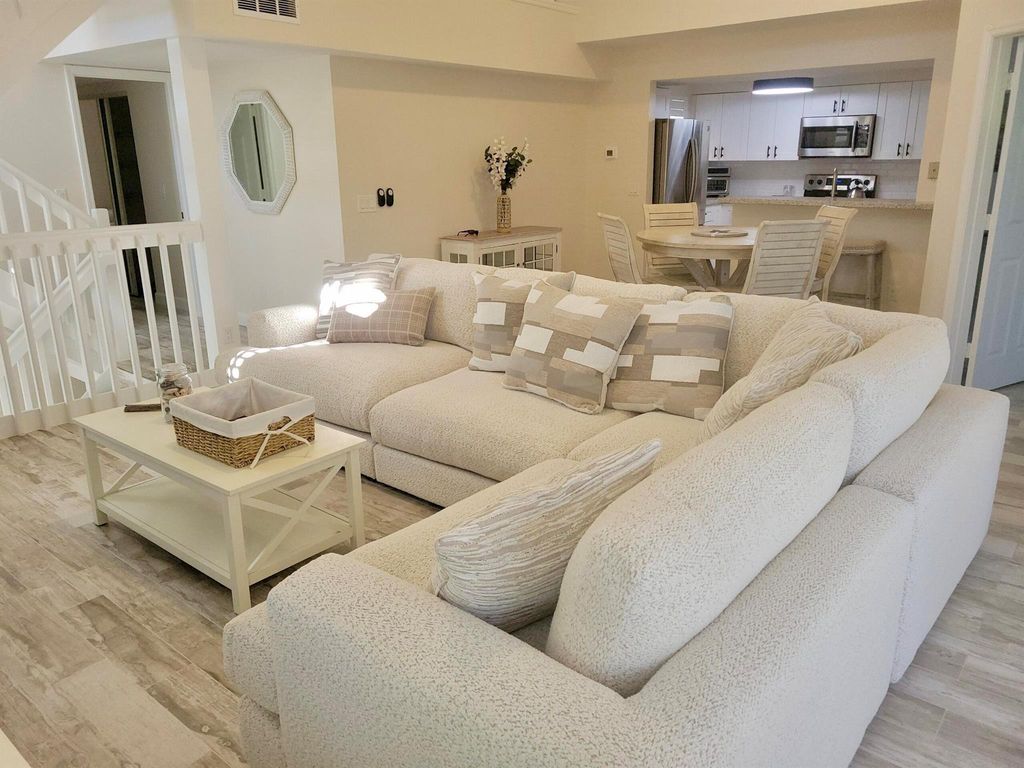 Photo of 3108 Fairway Drive N, Jupiter, FL 33477 (MLS # R11124992)