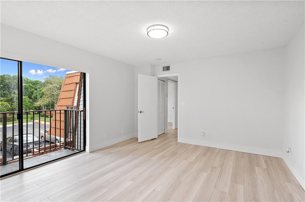 Waterford Courtyards - Residential