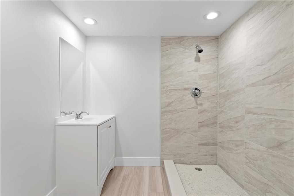 Waterford Courtyards - Residential