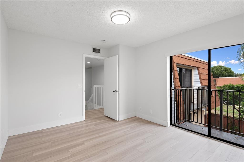 Waterford Courtyards - Residential