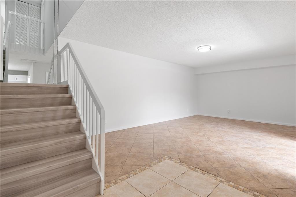 Waterford Courtyards - Residential