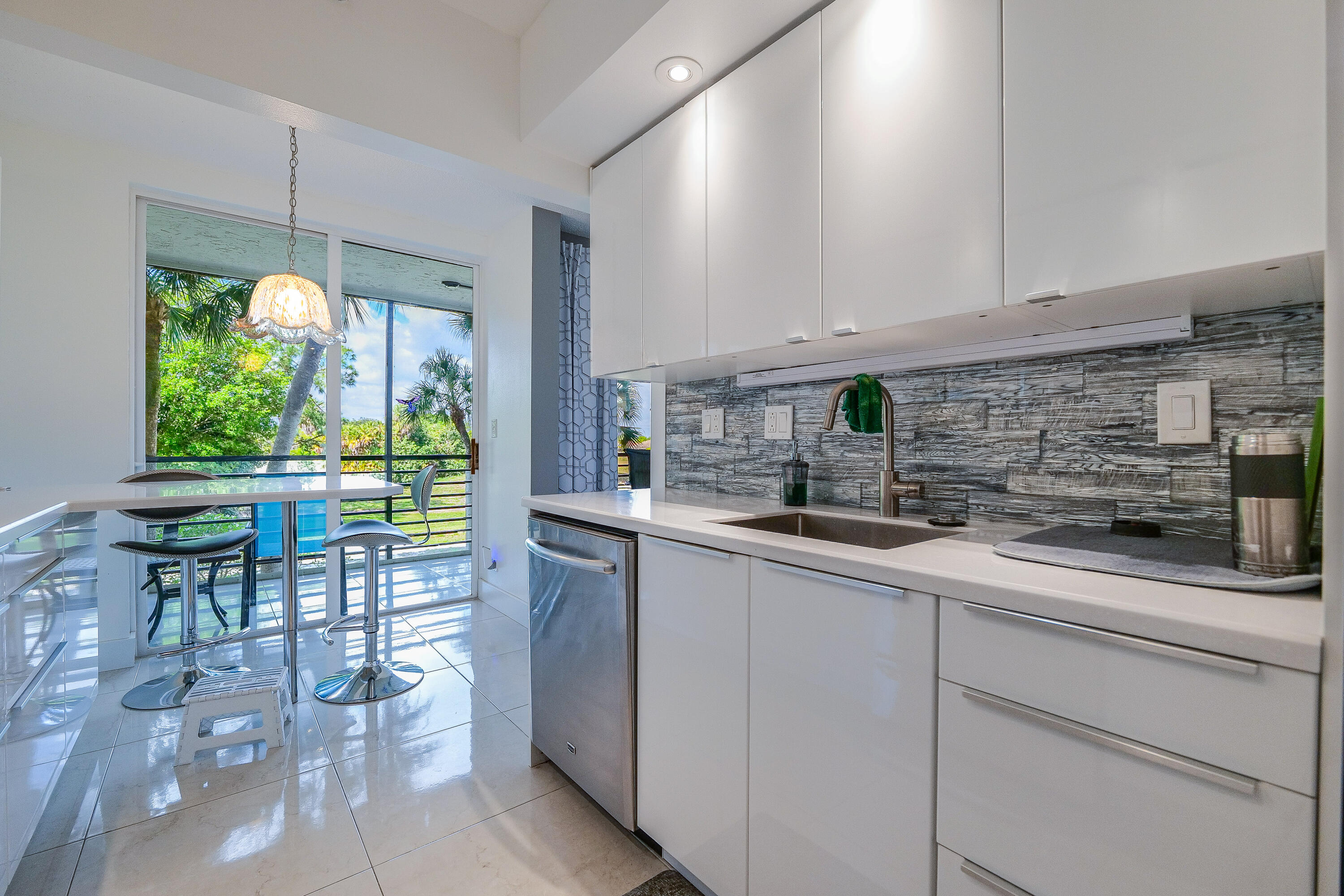 ENVIRON TOWERS - Residential