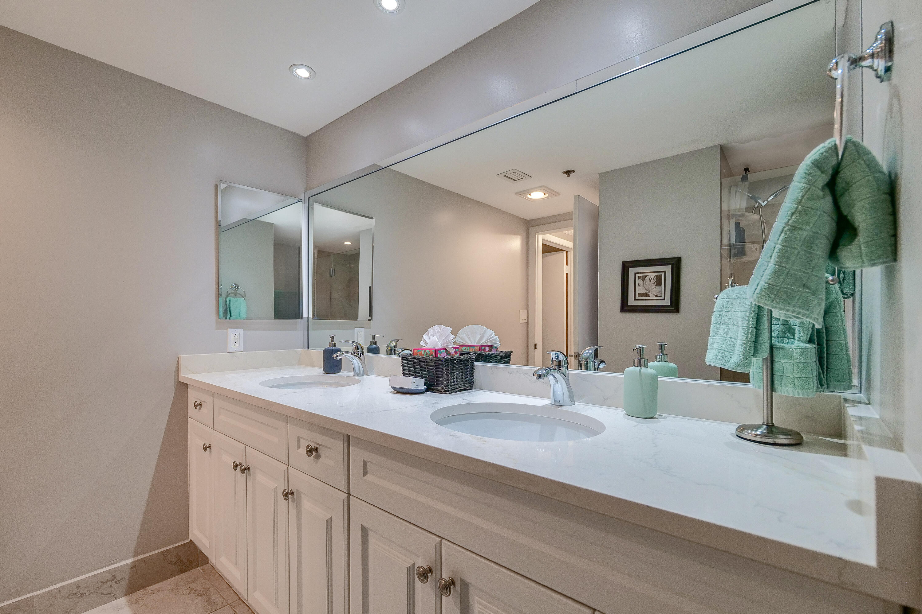 ENVIRON TOWERS - Residential