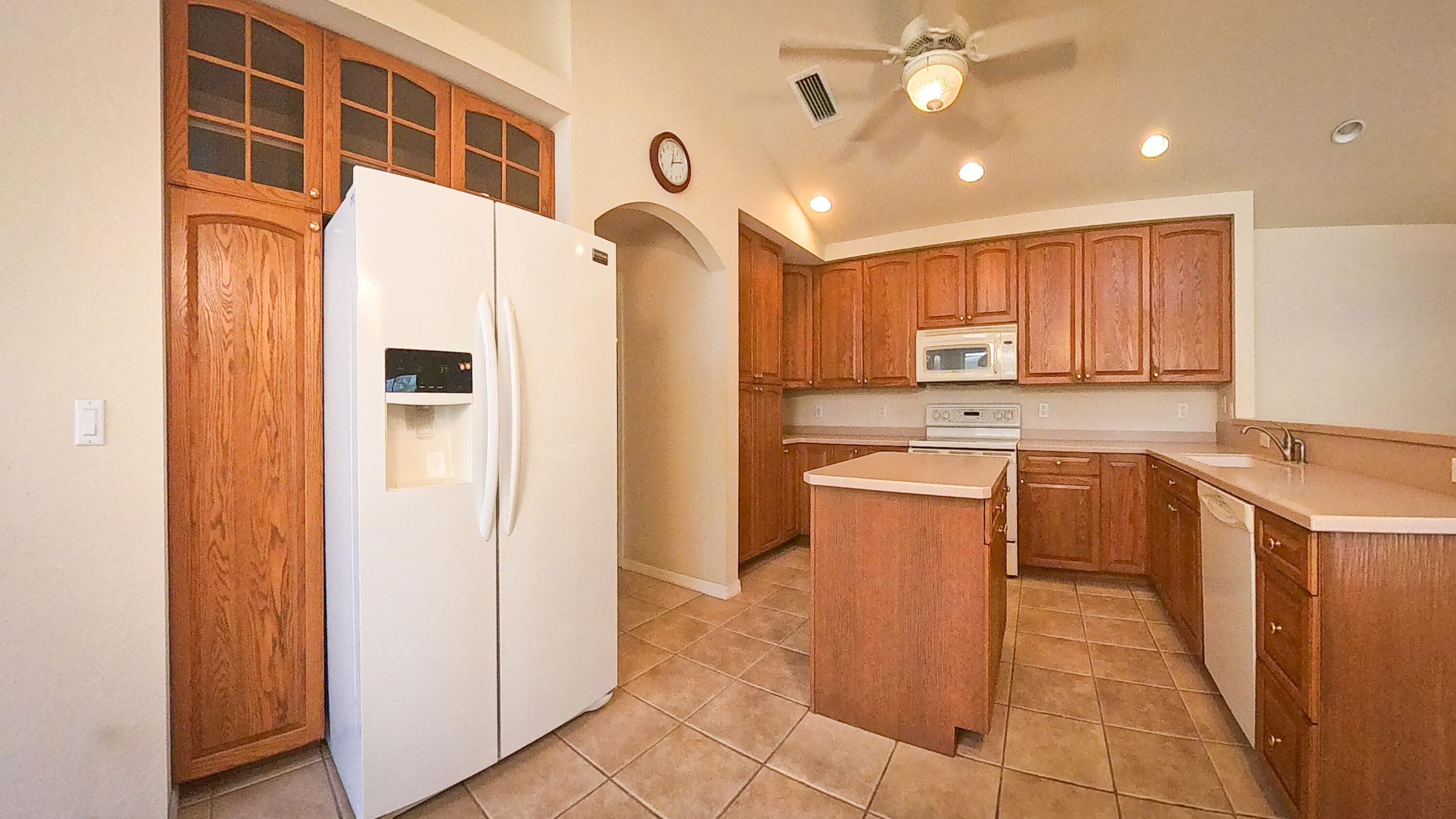 BANNER LAKE (AKA COTTAGES AT HOBE SOUND) - Residential