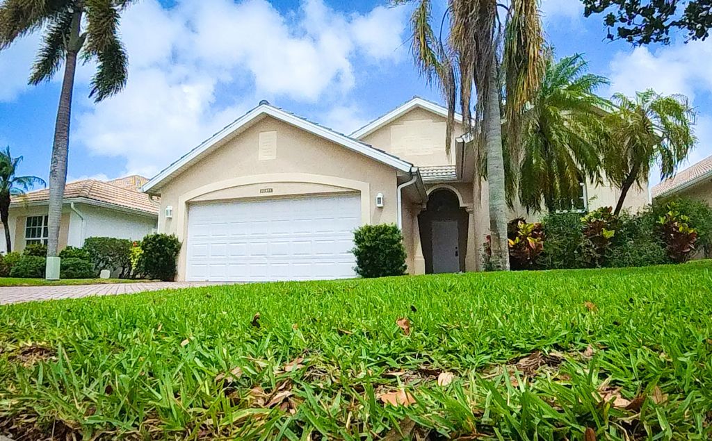 Photo of 12415 SE Plandome Drive, Hobe Sound, FL 33455 (MLS # B26011715)