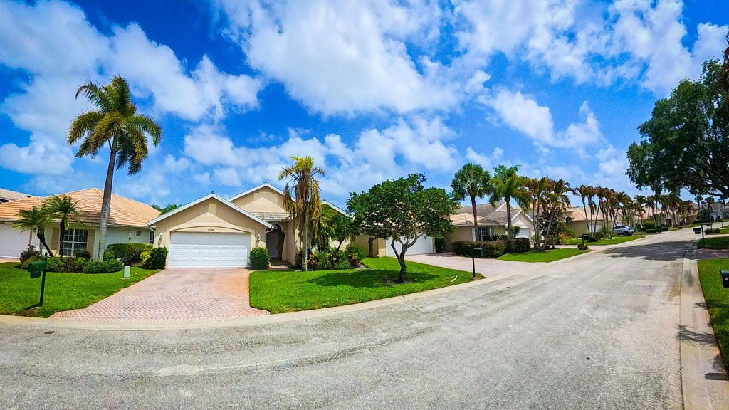 Photo of 12415 SE Plandome Drive, Hobe Sound, FL 33455 (MLS # B26011715)