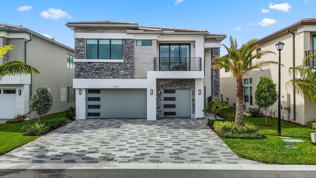 Photo of 17069 Teton River Road, Boca Raton, FL 33496 (MLS # R10956712)