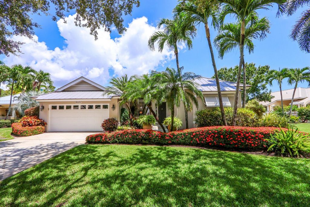 Photo of 8025 SE Mammoth Drive, Hobe Sound, FL 33455 (MLS # R10902194)