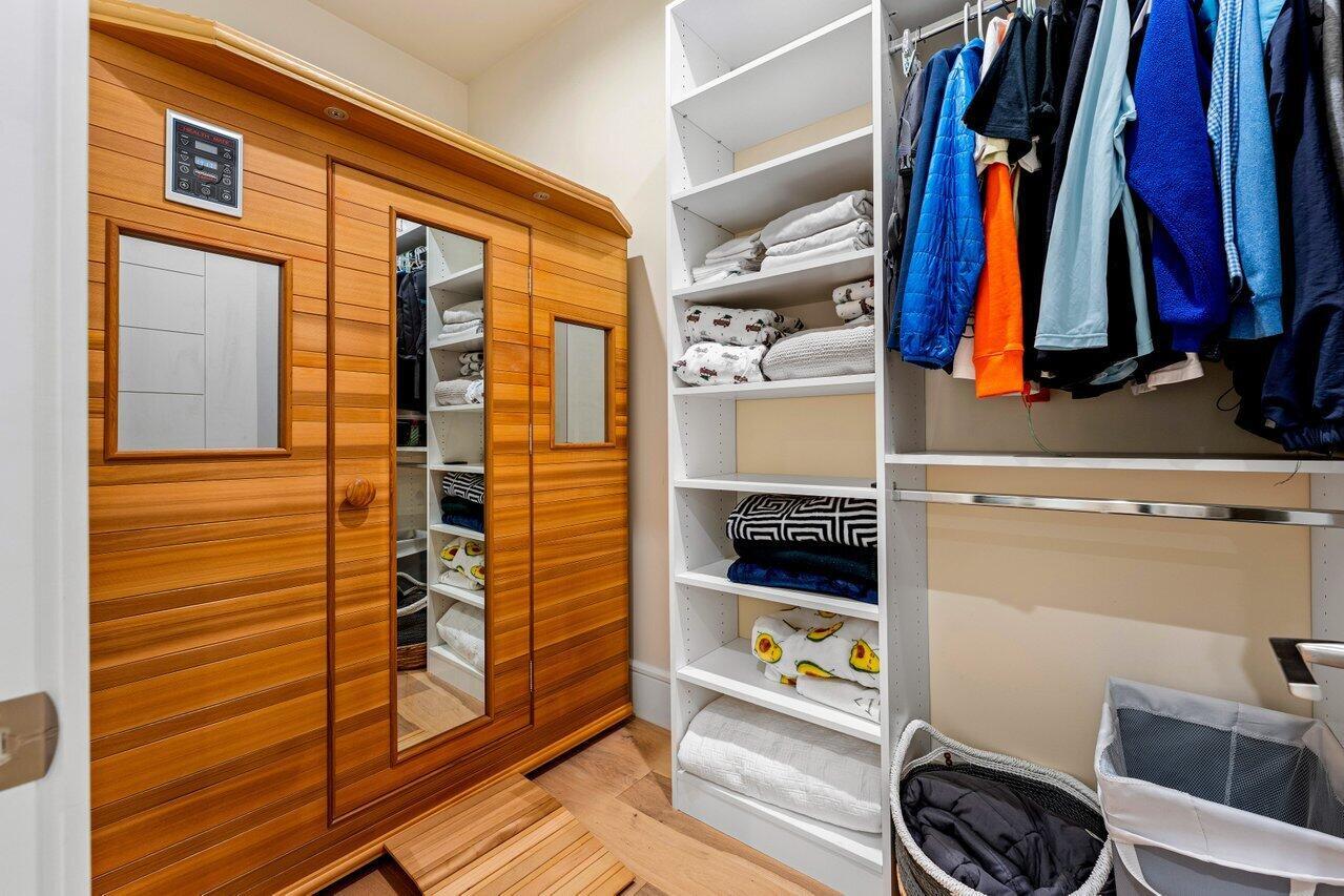 Gulfstream Properties 2 R - Residential