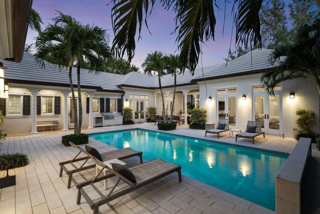 Photo of 3424 N Ocean Boulevard, Gulf Stream, FL 33483 (MLS # R11059337)