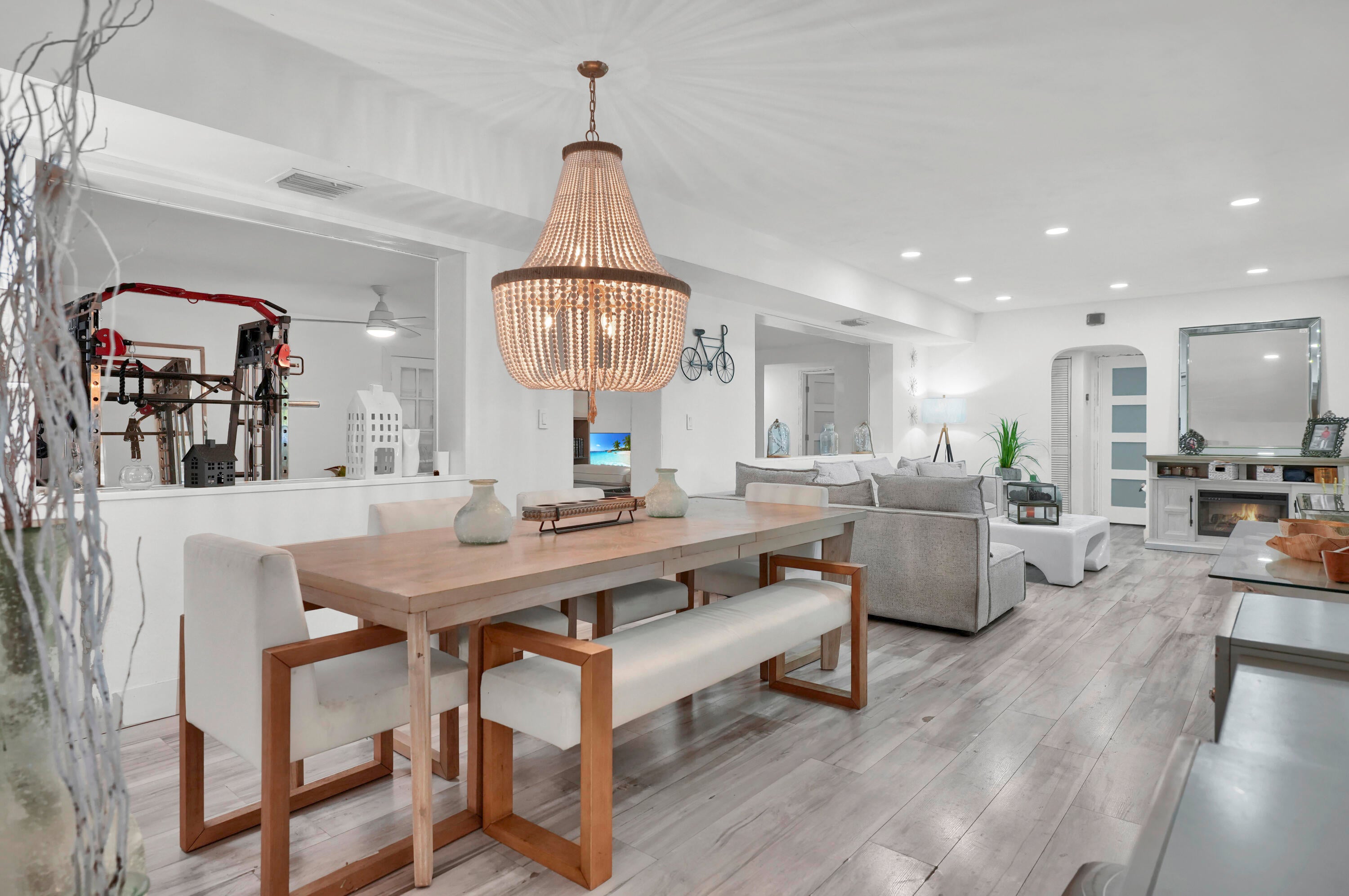 27 NE 18th Street, Homestead FL 33030