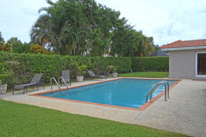 ROYAL PALM YACHT & COUNTRY CLUB - Residential Lease