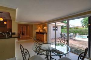 ROYAL PALM YACHT & COUNTRY CLUB - Residential Lease