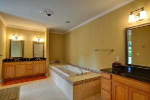 ROYAL PALM YACHT & COUNTRY CLUB - Residential Lease