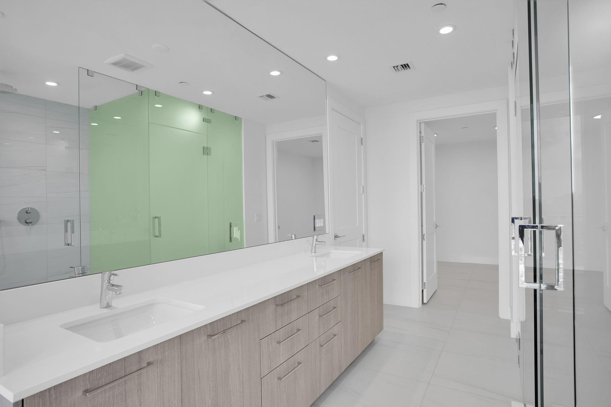 Selene Oceanfront Reside - Residential