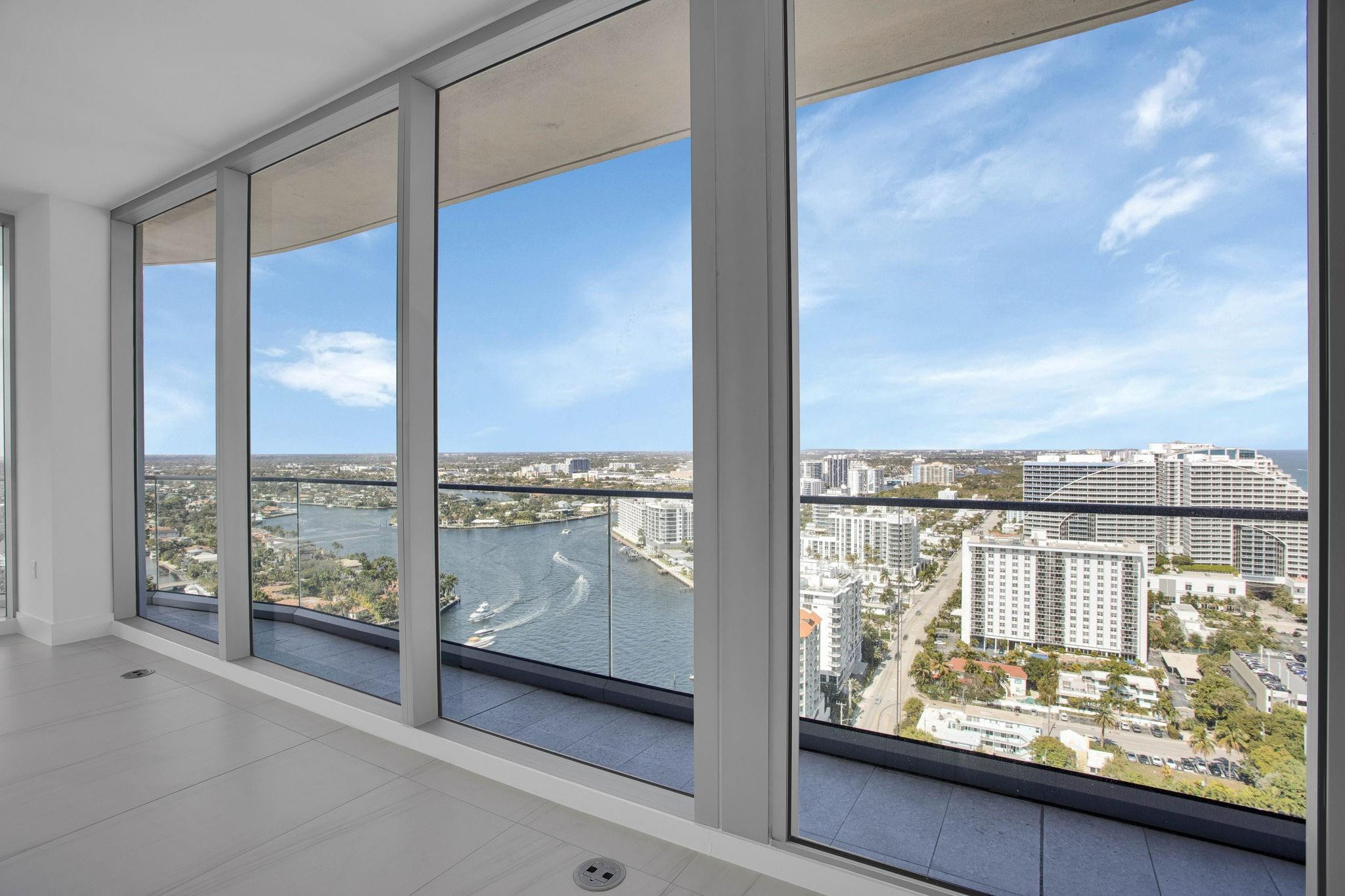 Selene Oceanfront Reside - Residential