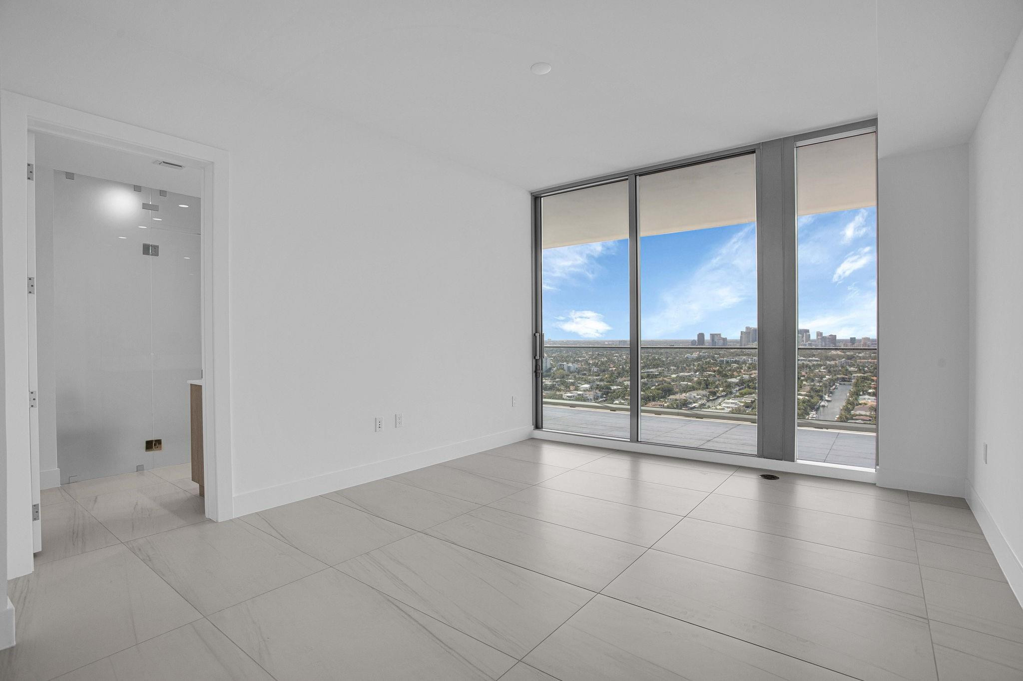 Selene Oceanfront Reside - Residential