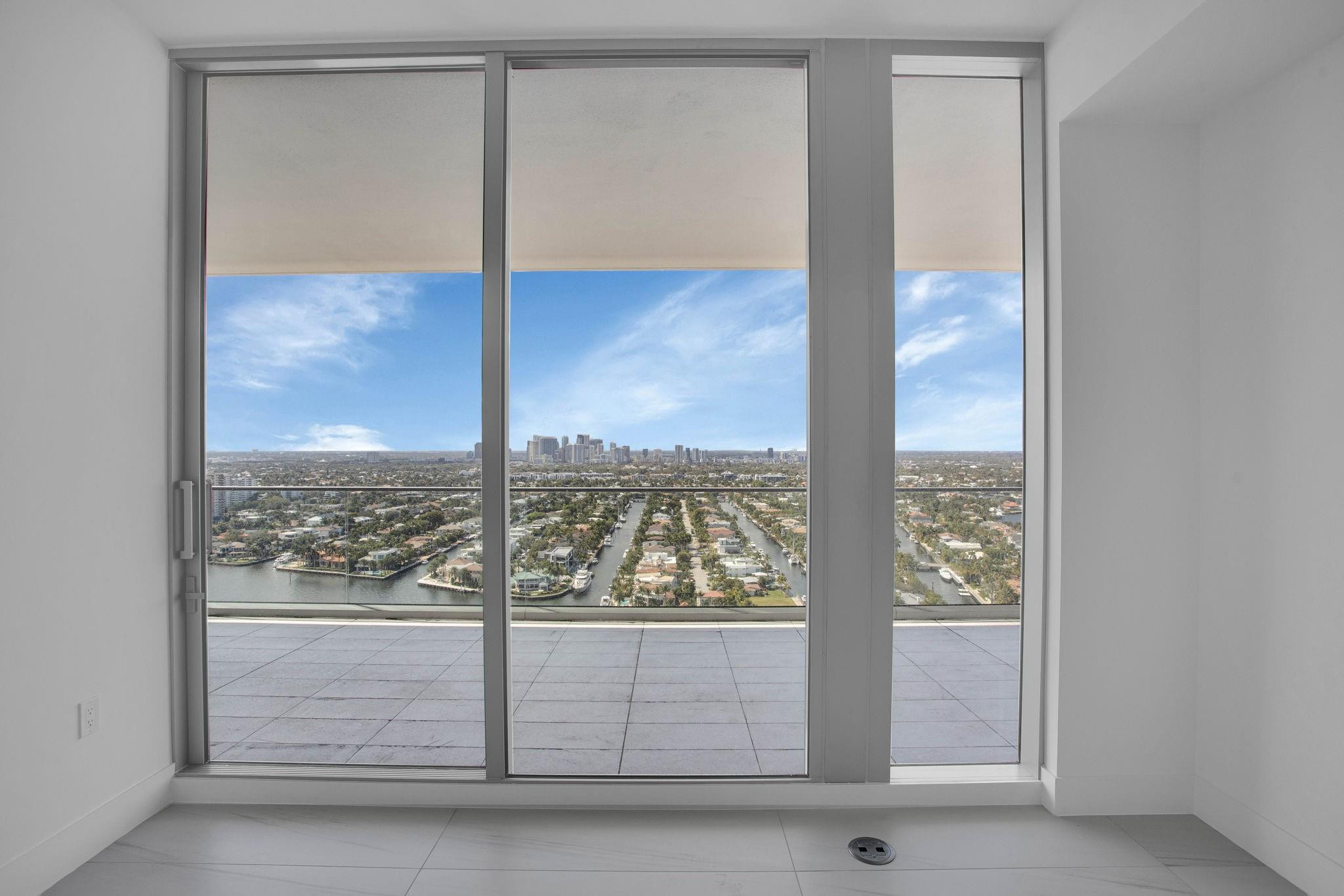 Selene Oceanfront Reside - Residential