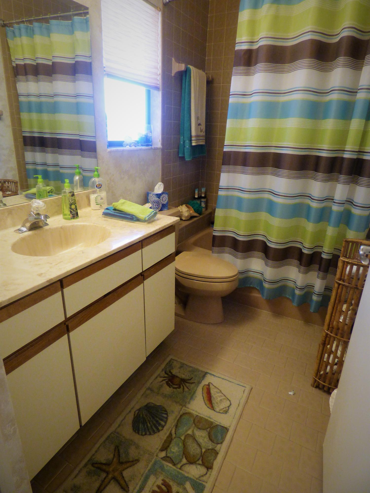 RAINBERRY BAY SEC 10 - Residential Lease