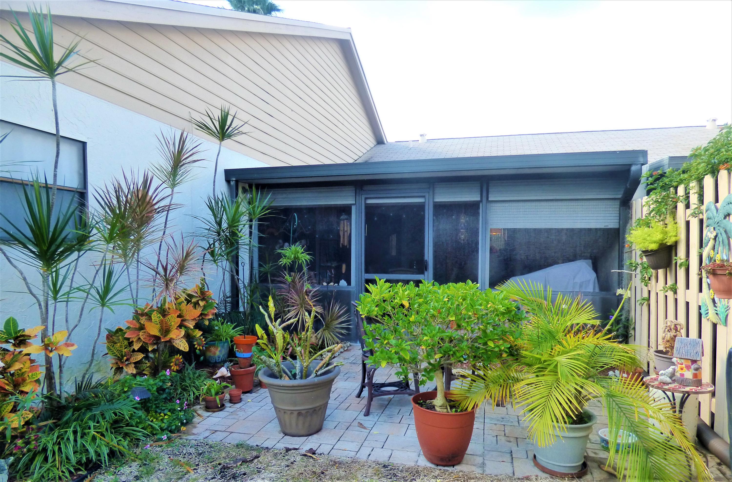 RAINBERRY BAY SEC 10 - Residential Lease