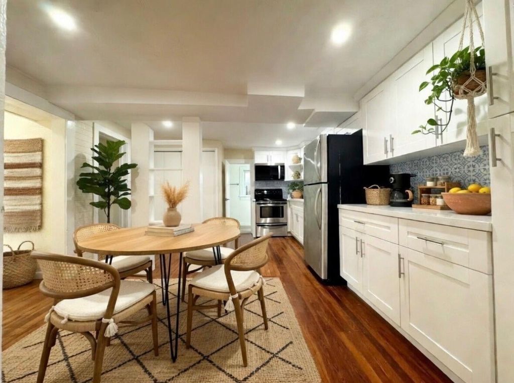 Photo of 1573 NE 33rd Street, Oakland Park, FL 33334 (MLS # F10556752)