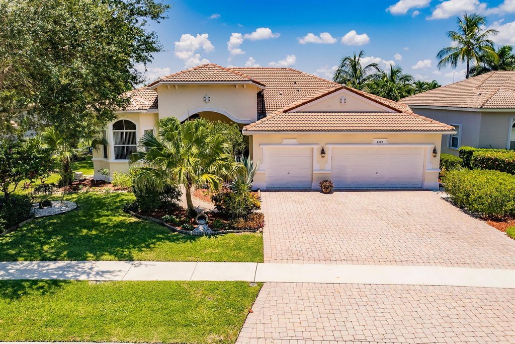 Photo of 6469 Kirsten Way, Lake Worth, FL 33467 (MLS # R10902792)