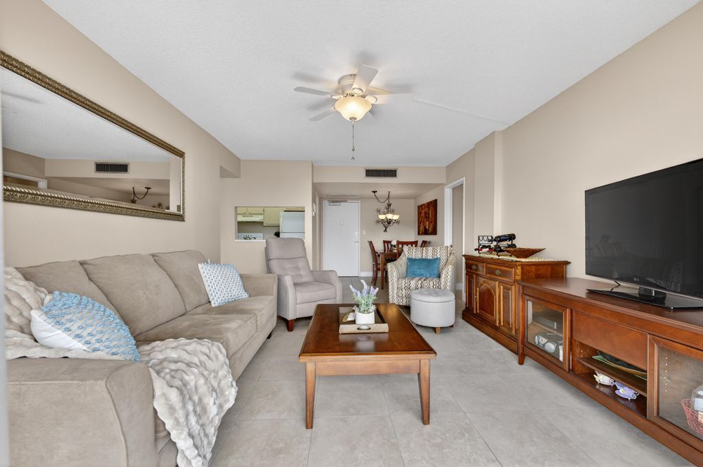 Photo of 777 S Federal Highway #Rp403, Pompano Beach, FL 33062 (MLS # R11144415)