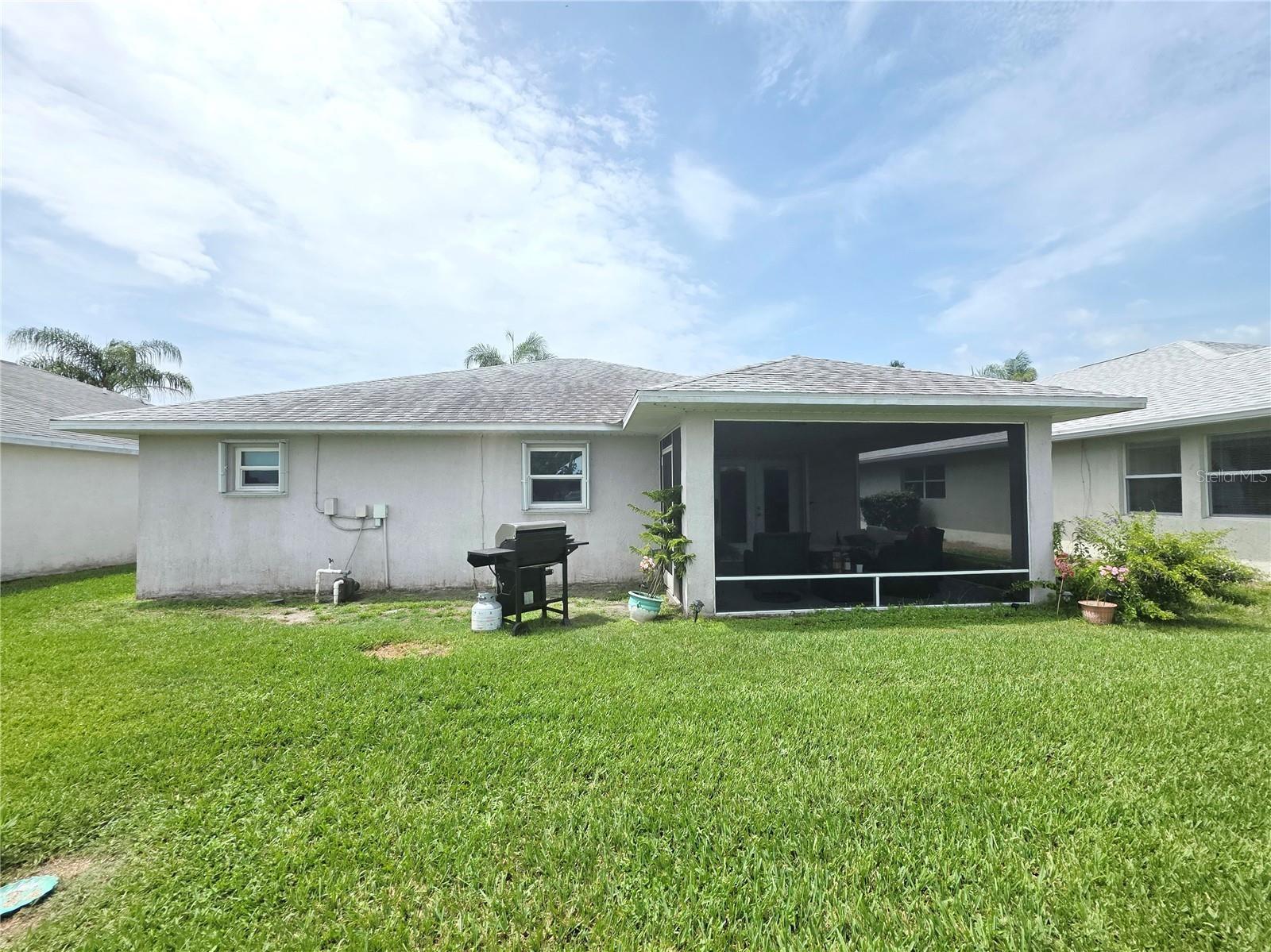 617 SE 26th Dr