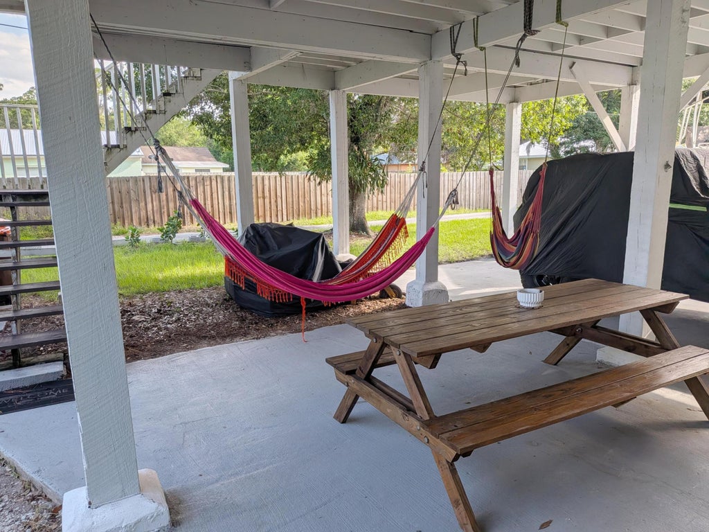 Photo of 1866 9th Place, Vero Beach, FL 32960 (MLS # B26042559)