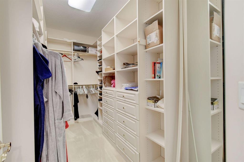 TOSCANA SOUTH CONDO - Residential
