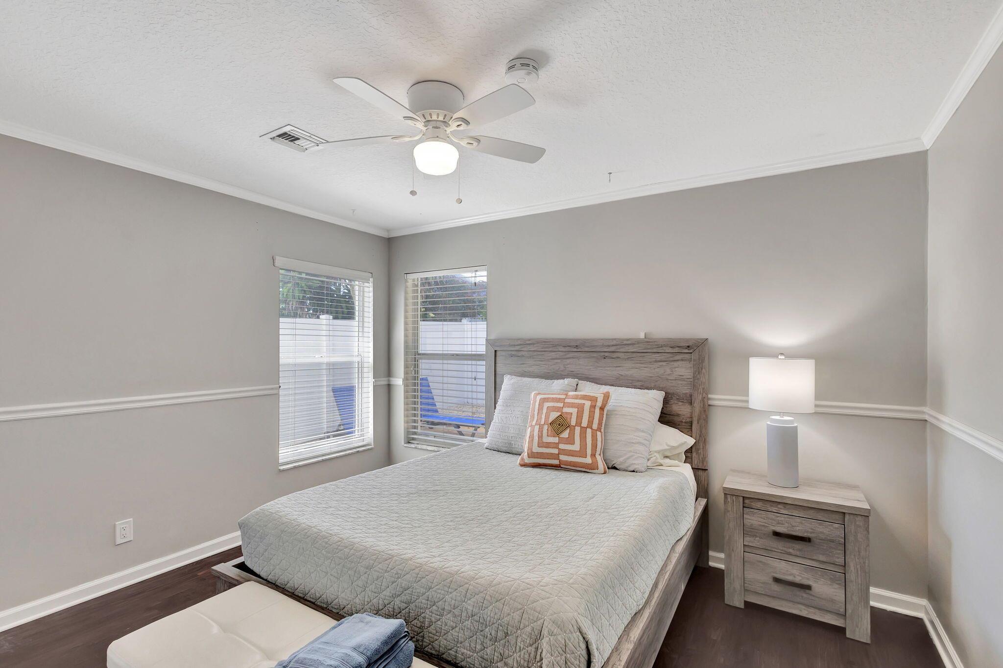 NORTH PALM BEACH HEIGHTS - Residential Lease