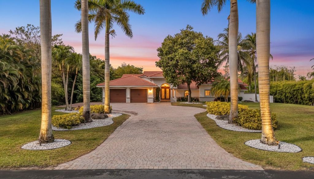 Photo of 5963 NW 75th Way, Parkland, FL 33067 (MLS # F10548424)