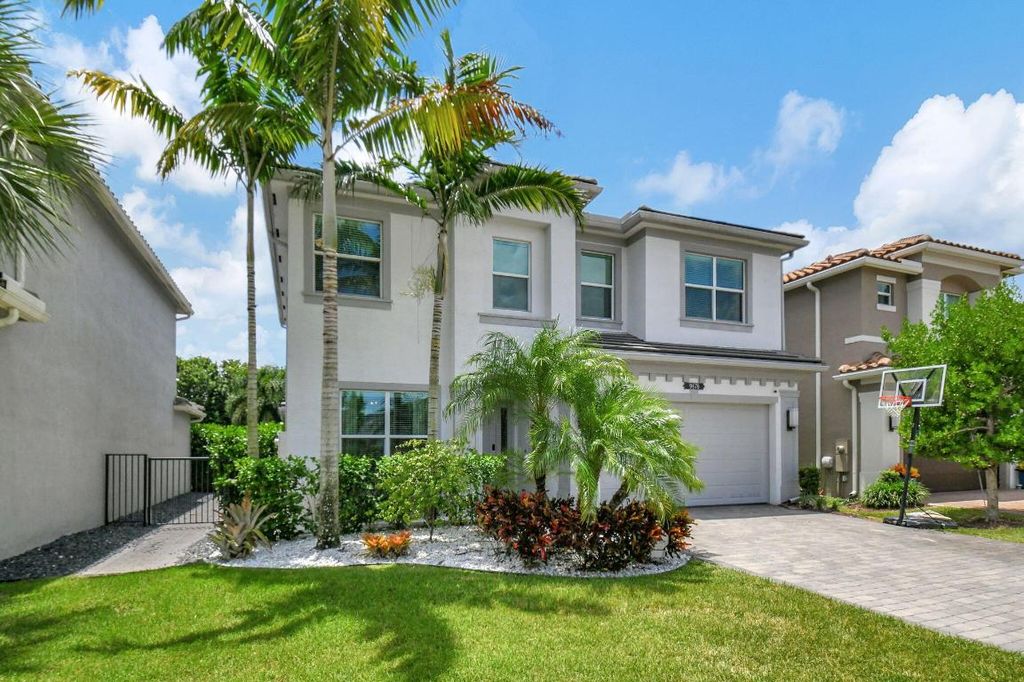 Photo of 9676 Sterling Shores Street, Delray Beach, FL 33446 (MLS # R11011026)