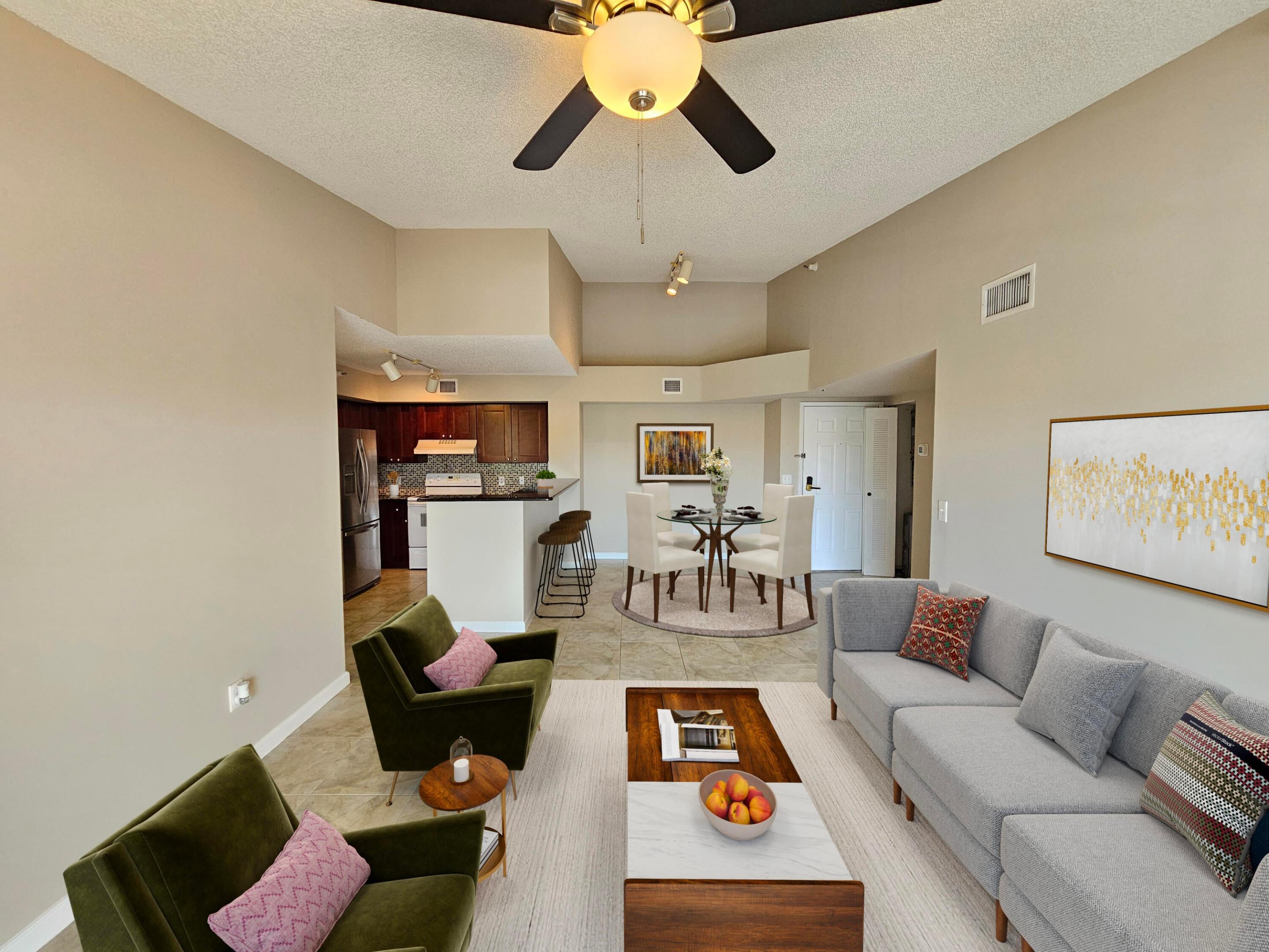 140 Yacht Club Way 305