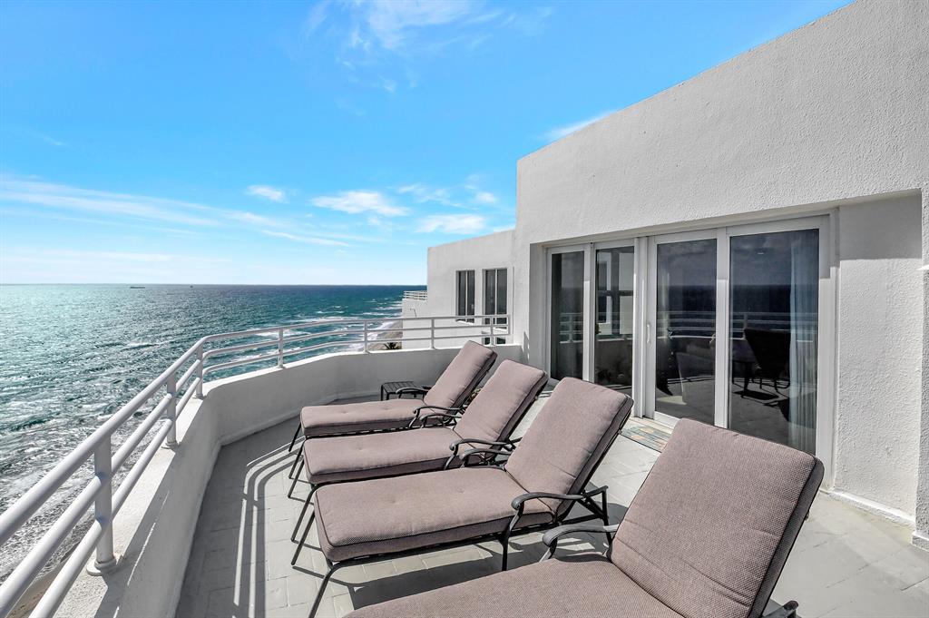 CLARENDON CONDO - Residential