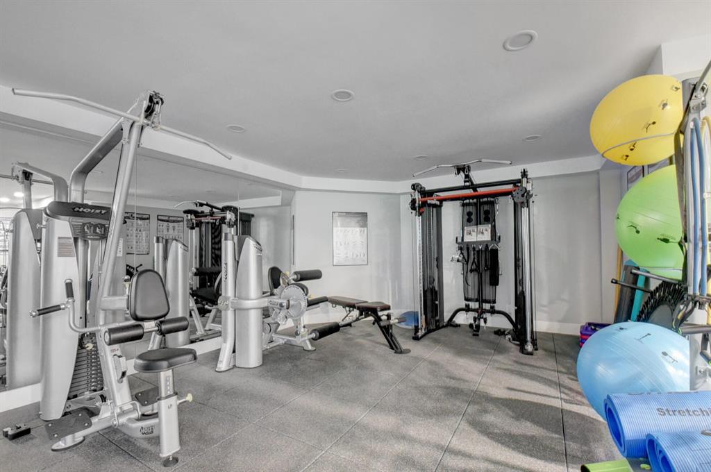 CLARENDON CONDO - Residential