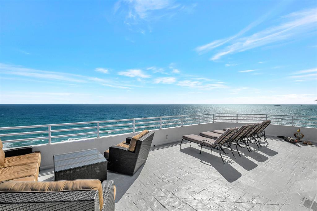 CLARENDON CONDO - Residential